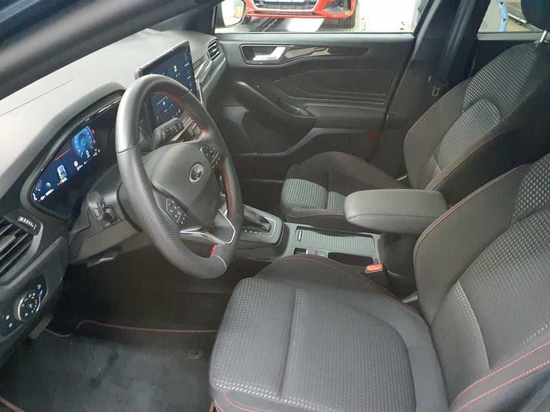 Gebraucht Ford Focus ST-Line X 155 PS (114 kW) 2024 Chrome blue metallic Kombi