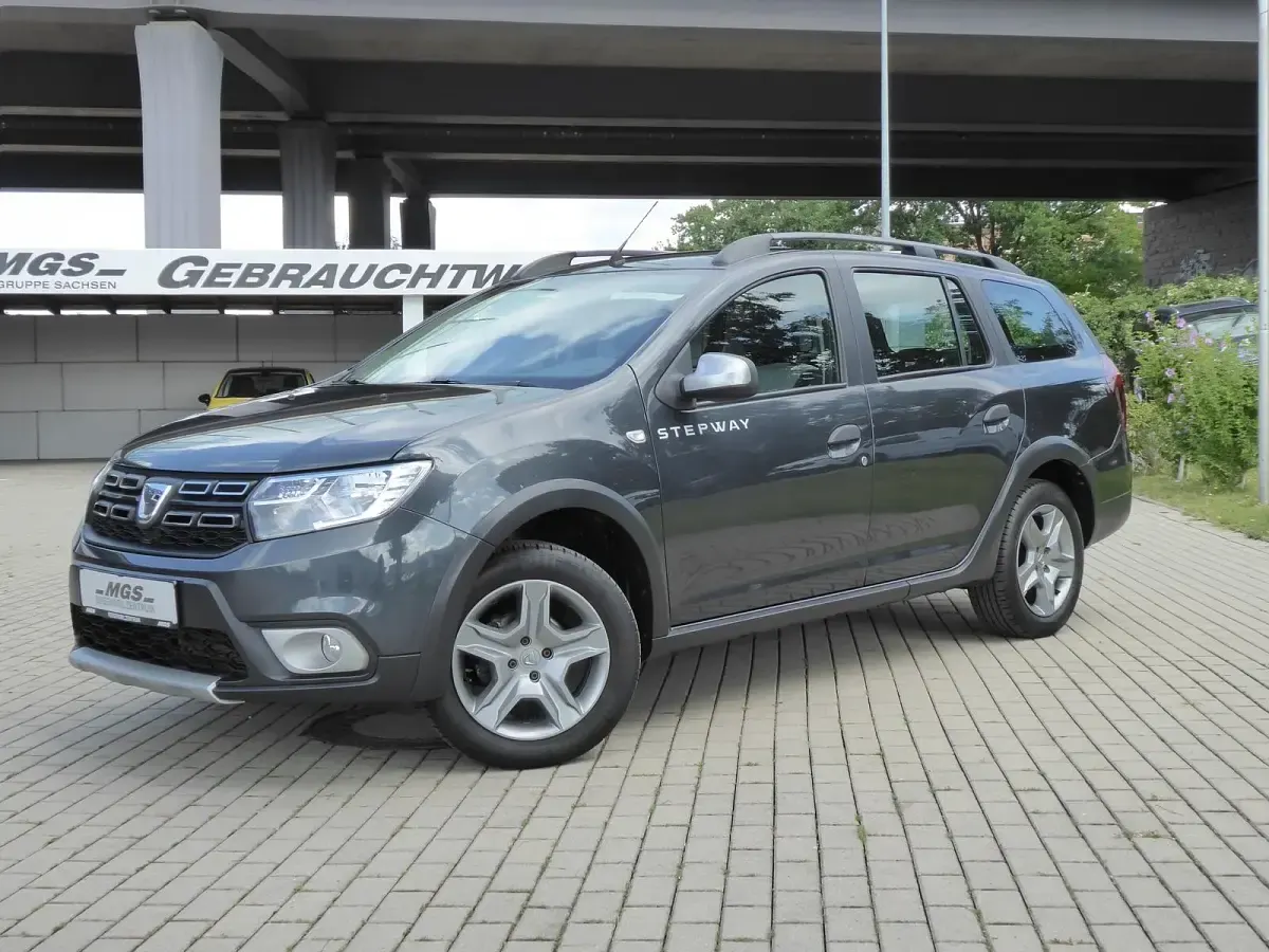 Gebraucht Dacia Logan MCV Stepway 90 PS (66 kW) 2020 Grau Kombi