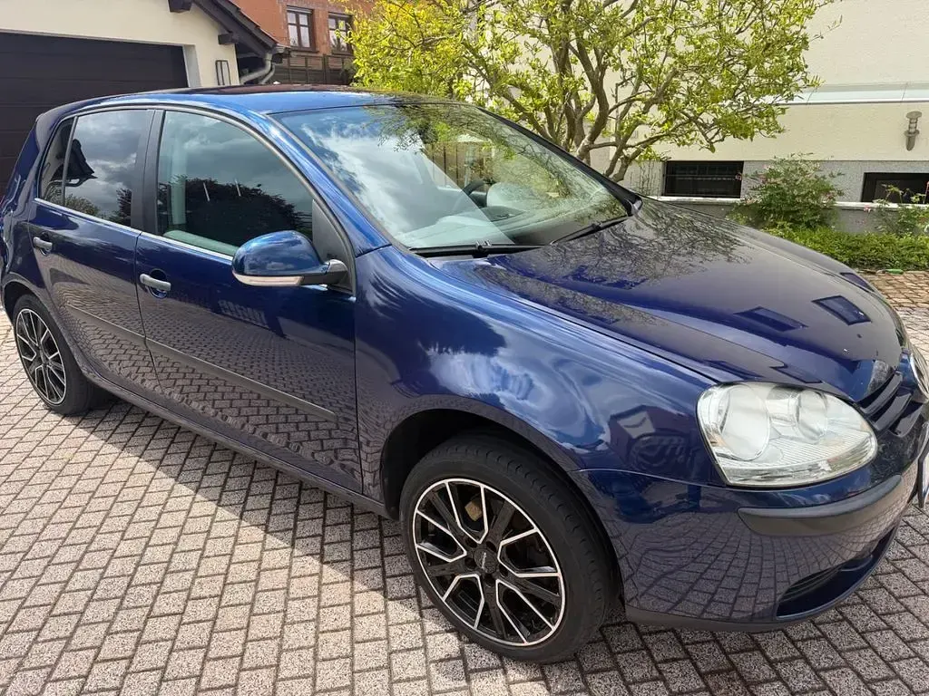 Gebraucht VW Golf IV Trendline 75 PS (55 kW) 2005 Blau Limousine