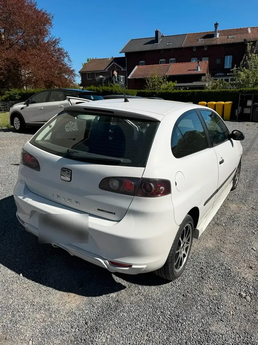 Gebraucht Seat Ibiza 80 PS (58 kW) 2008 Weiß Kleinwagen