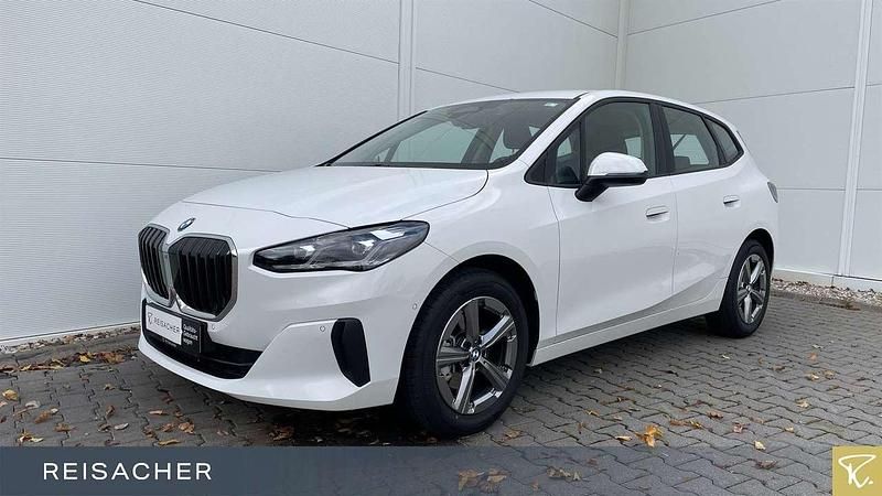Alpinweiß uni Gebraucht 2024 BMW 218 Van / Kleinbus | 27.349 € (Guter Preis) - Bild 1/4