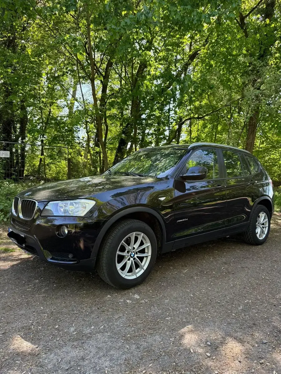 Gebraucht BMW X3 184 PS (135 kW) 2011 Schwarz SUV