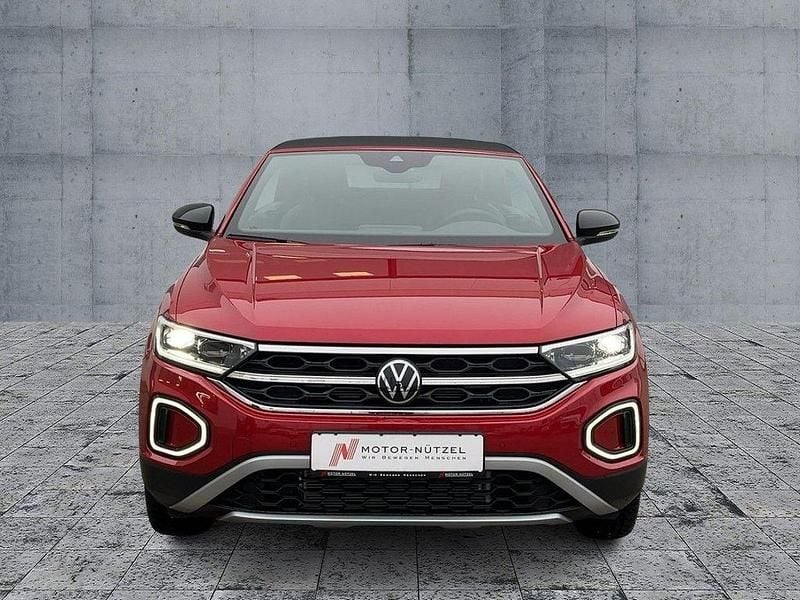 Neu VW T-Roc 150 PS (110 kW) 2025 Rot SUV