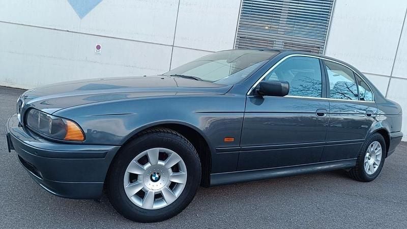 Gebraucht BMW 525 192 PS (141 kW) 2001 Grau Limousine