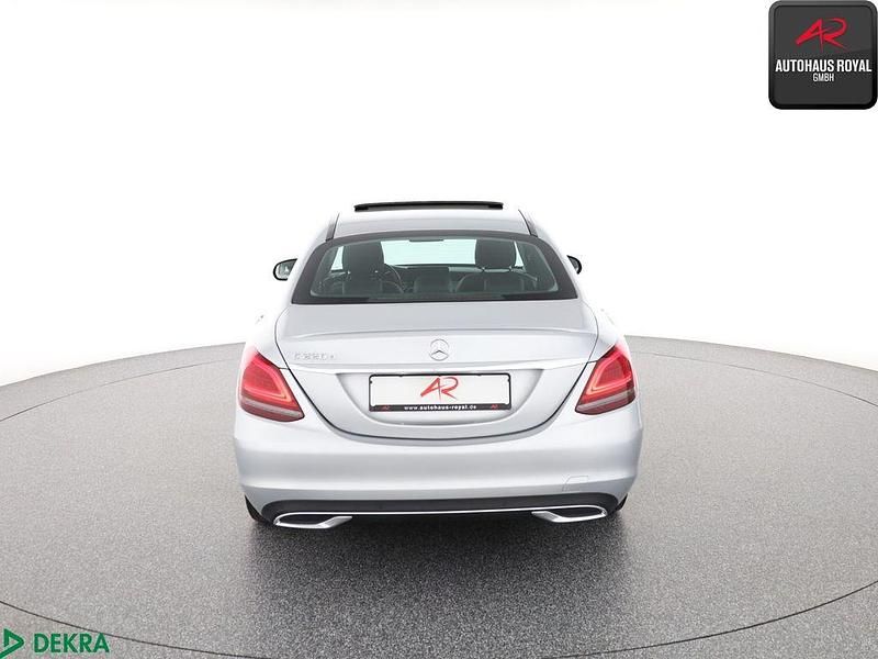 Gebraucht Mercedes C220 Avantgarde 194 PS (142 kW) 2019 Iridiumsilber Limousine
