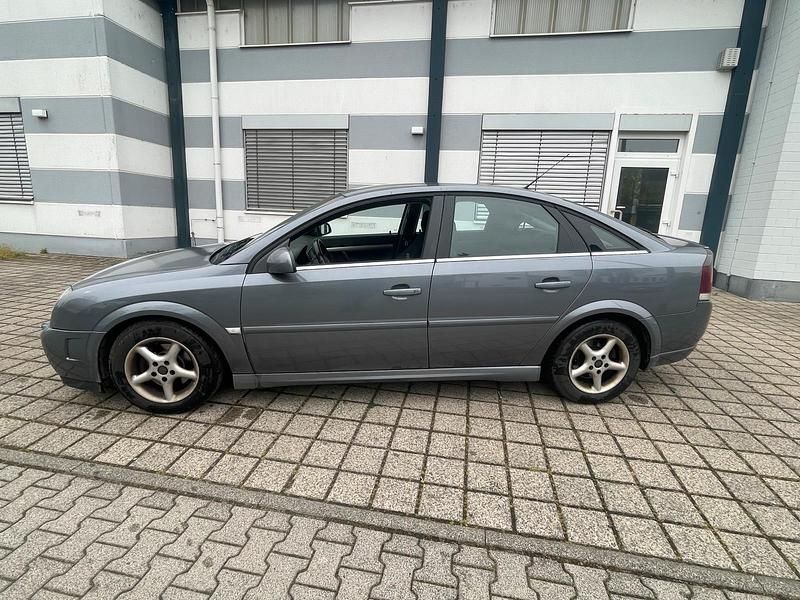 Gebraucht Opel Vectra 146 PS (107 kW) 2002 Grau Limousine