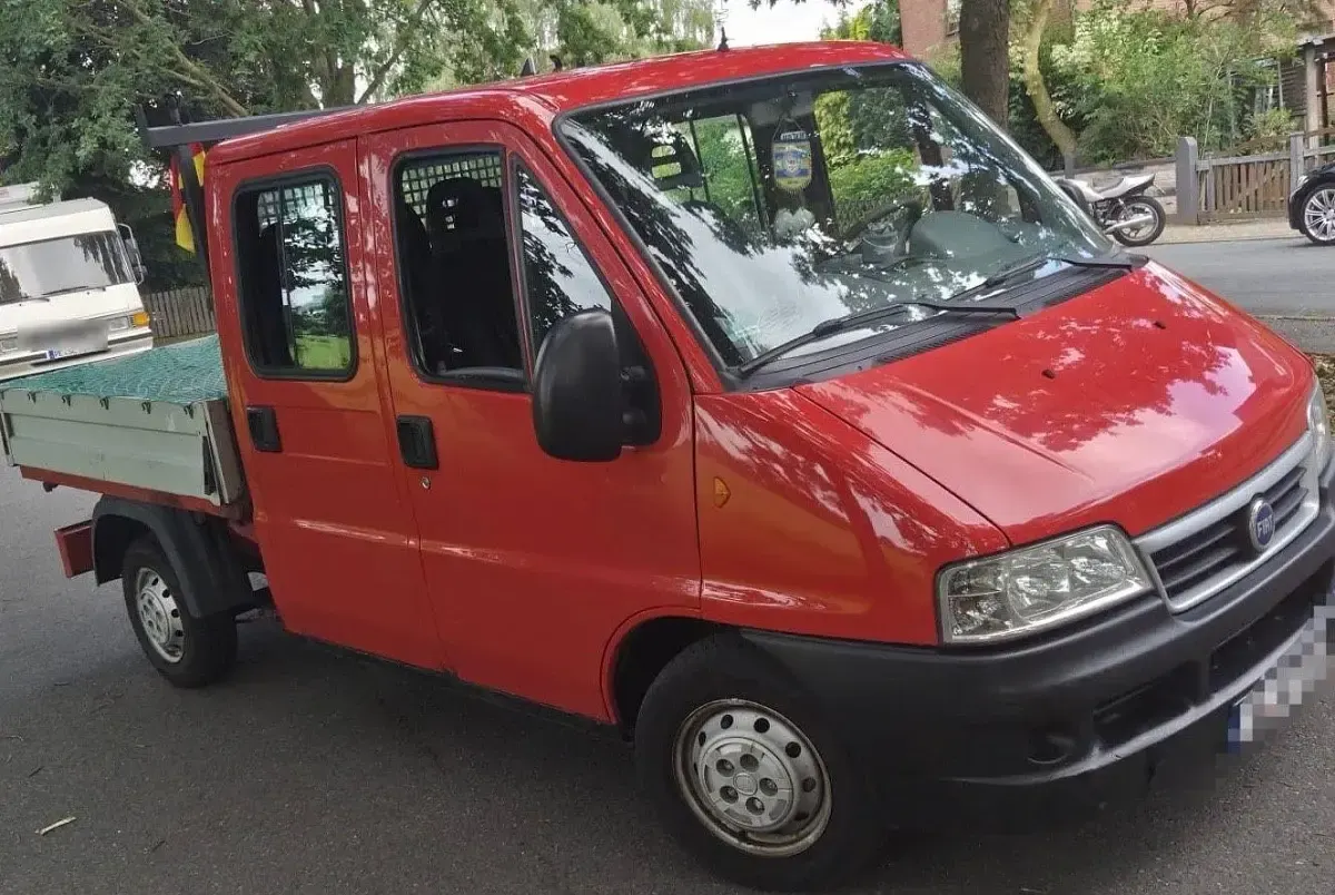 Gebraucht Fiat Ducato 84 PS (61 kW) 2005 Rot Van