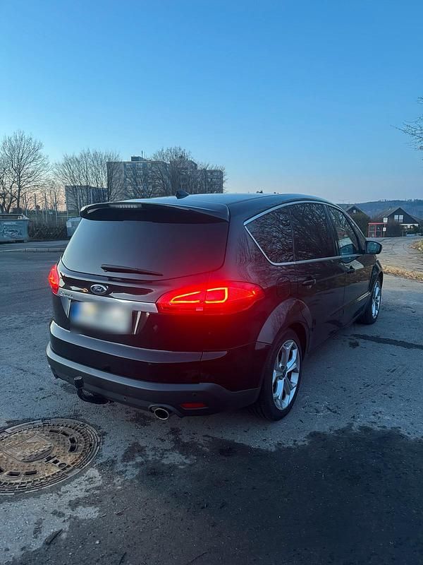 Second-hand Ford S-MAX Titanium 200 CP (147 kW) 2013 Negru Monovolum