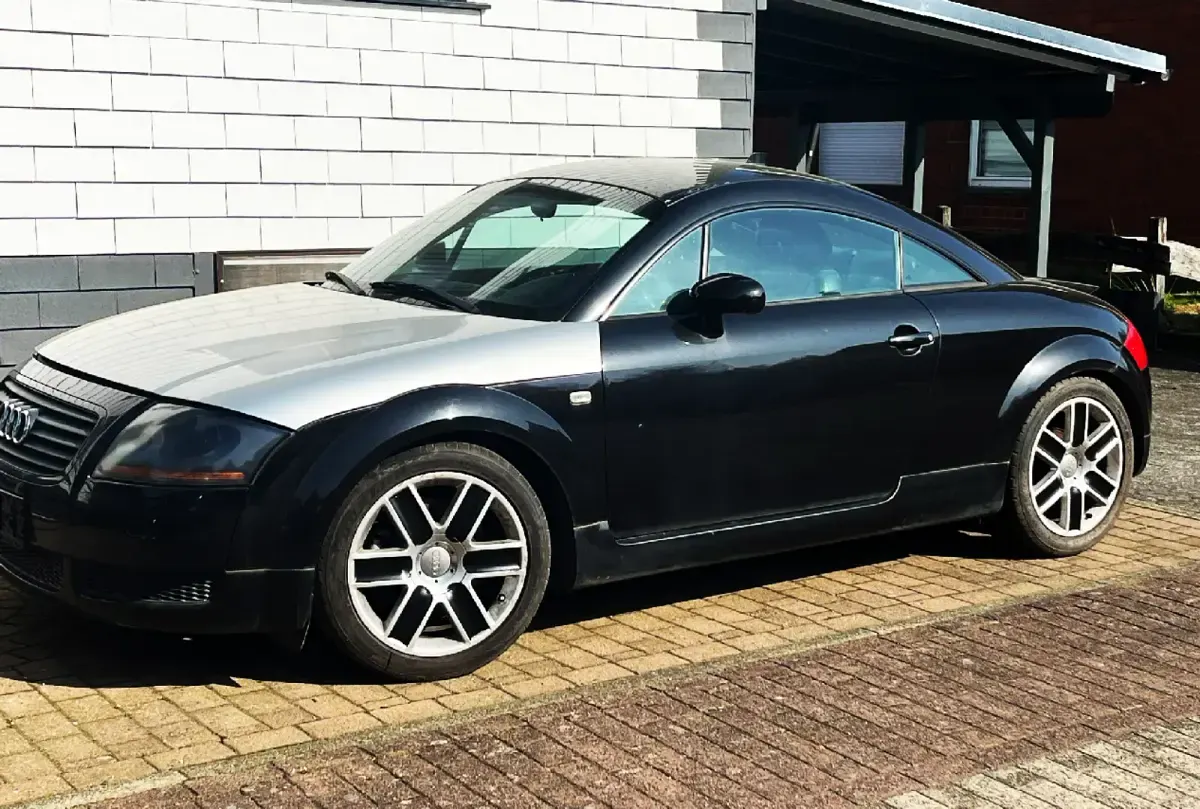 Używany Audi TT 150 KM (110 kW) 2001 Czarny Coupe