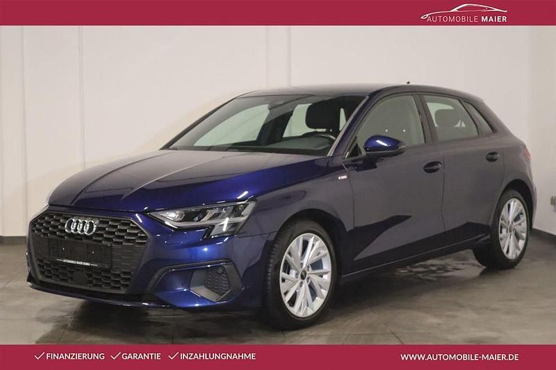 Gebraucht Audi A3 Ambiente 150 PS (110 kW) 2020 Navarrablau metallic Limousine