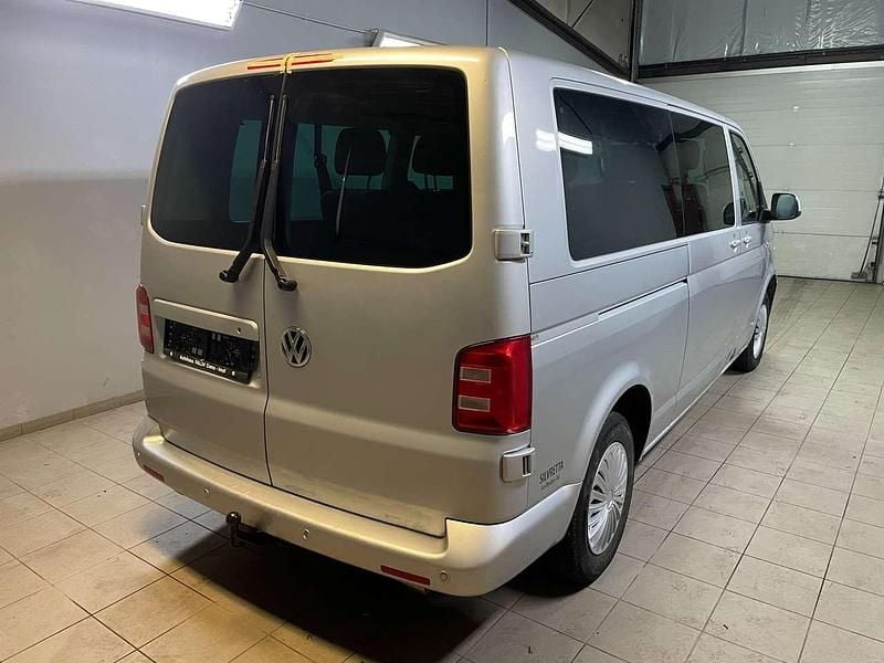 Gebraucht VW T6 Comfortline 150 PS (110 kW) 2017 Reflexsilber metallic Van