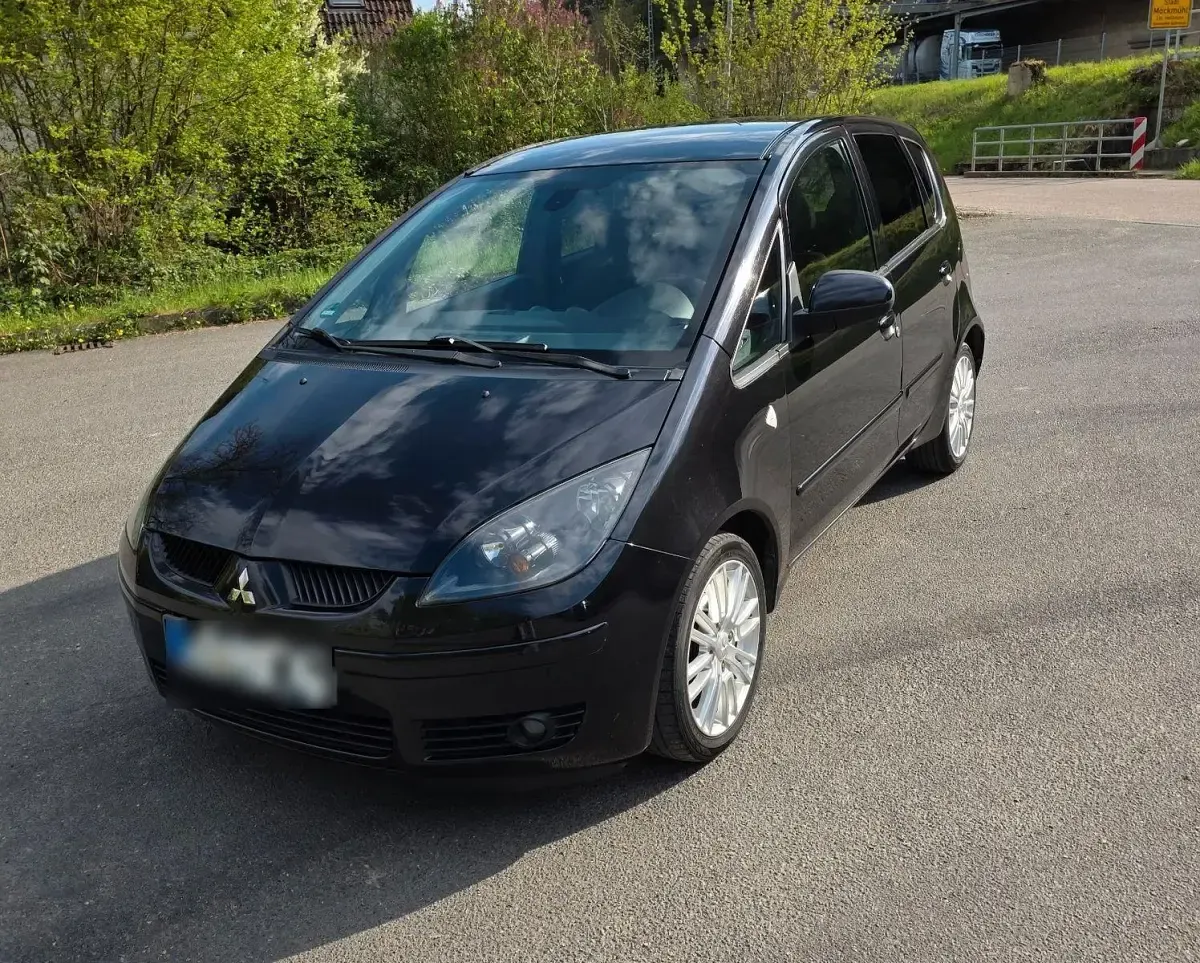 Gebraucht Mitsubishi Colt Motion 95 PS (69 kW) 2007 Schwarz Van / Kleinbus