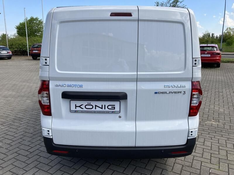 Gebraucht Maxus eDeliver 3 89 kW (122 PS) 2023 Weiß Van