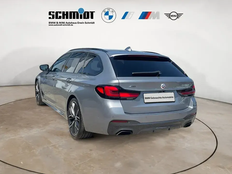 Gebraucht BMW 540 M Sport 340 PS (250 kW) 2022 M skyscraper grau Kombi