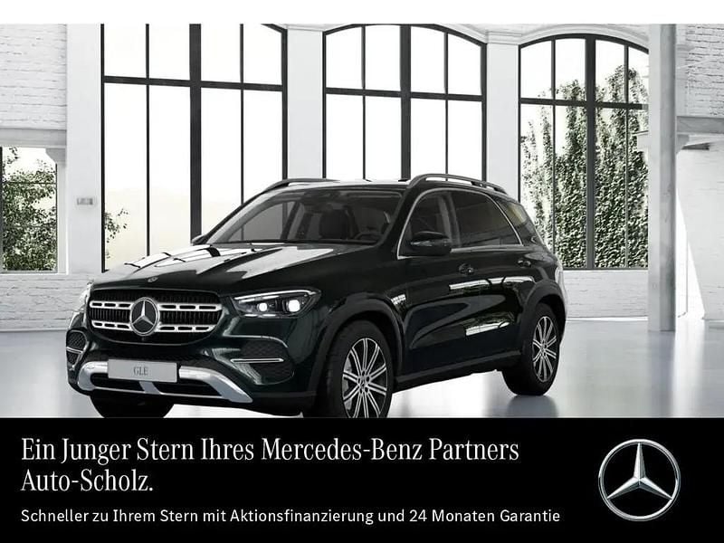 Metalliclack smaragdgrün Gebraucht 2024 Mercedes GLE300 | 69.591 € (Superpreis) - Bild 1/3