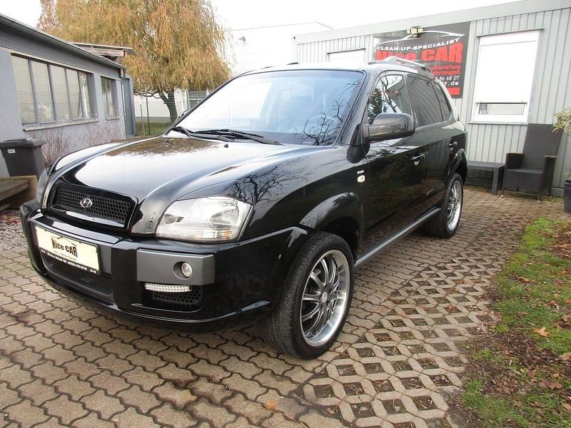 Schwarz Gebraucht 2008 Hyundai Tucson GLS SUV | 6.999 € (Teuer) - Bild 1/4