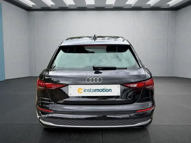 Gebraucht Audi A3 Sportback 150 PS (110 kW) 2025 Schwarz Kleinwagen