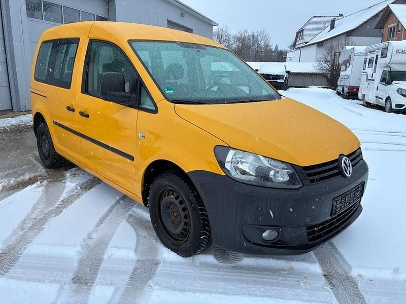 Gelb Gebraucht 2010 VW Caddy Trendline Van / Kleinbus | 2.490 € (Guter Preis) - Bild 1/4