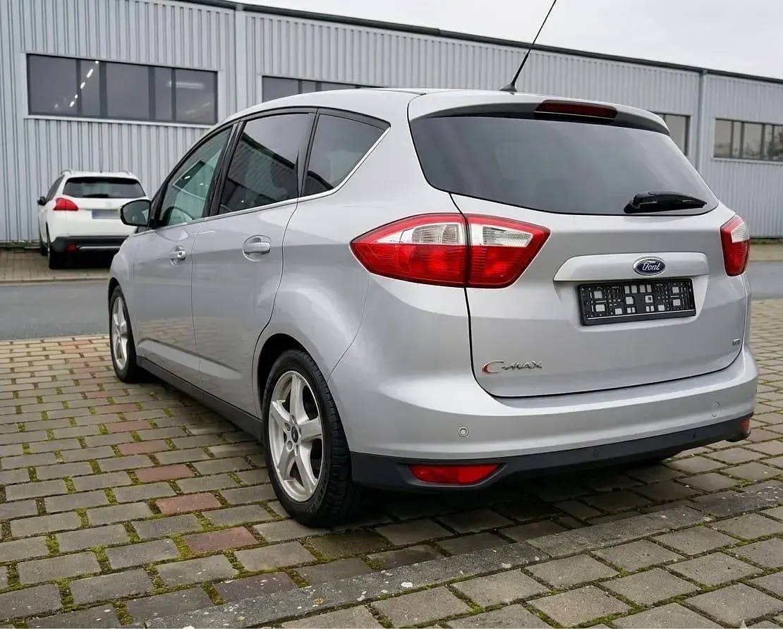 Używany Ford C-MAX Titanium 140 KM (102 kW) 2011 Szary Minivan