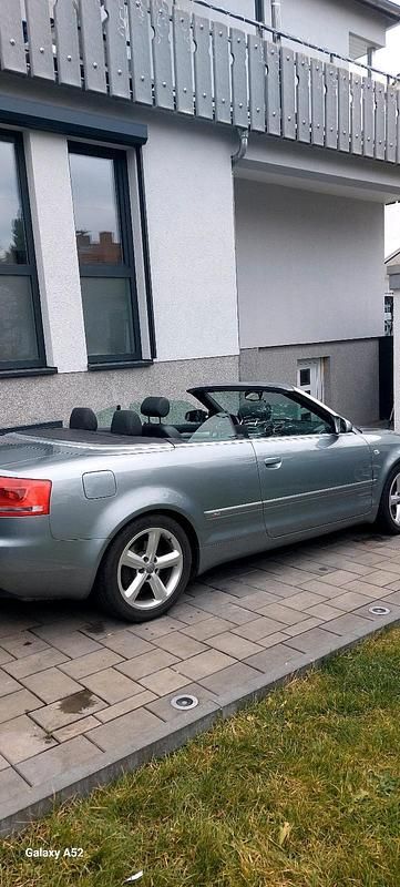 Grau Gebraucht 2007 Audi A4 Cabriolet Cabrio | 4.444 € (Guter Preis) - Bild 1/4