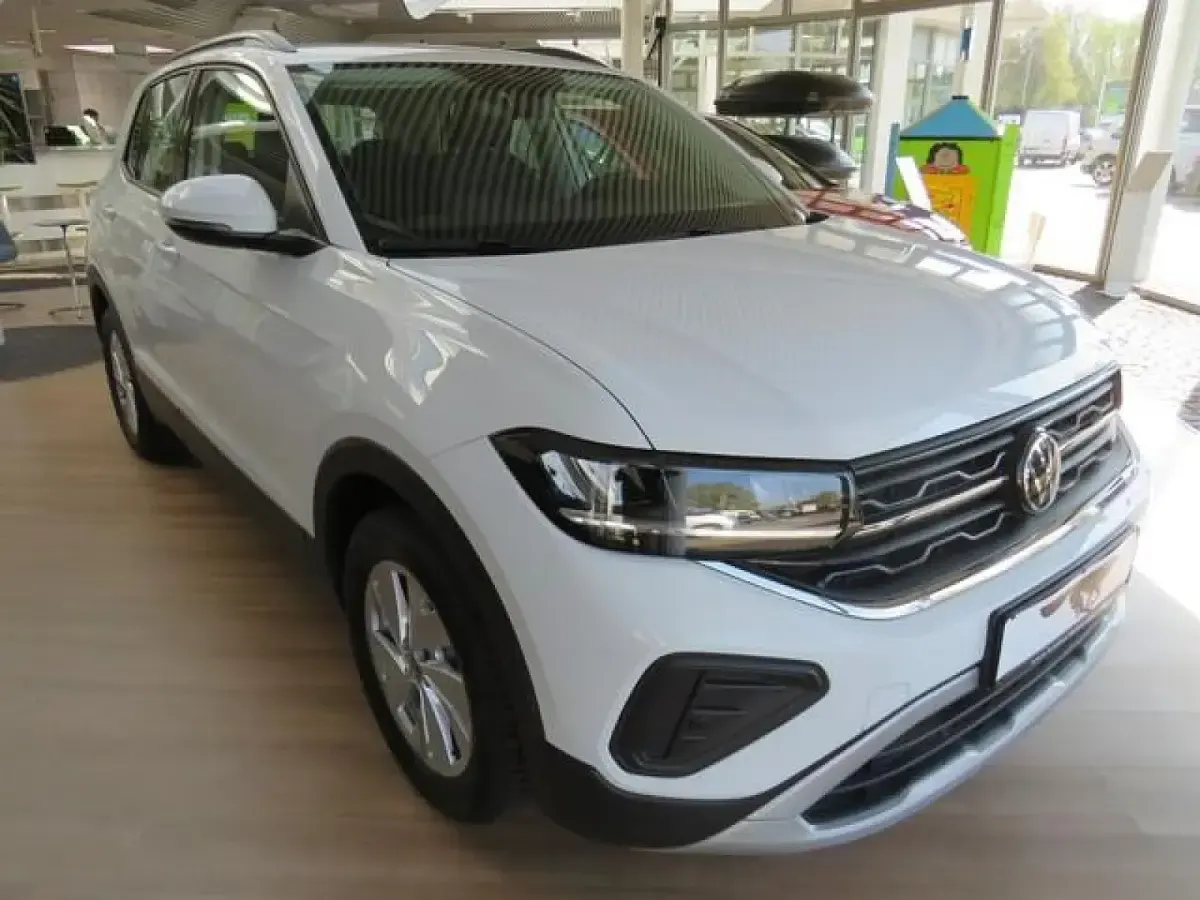 Neu VW T-Cross Life 116 PS (85 kW) 2026 SUV