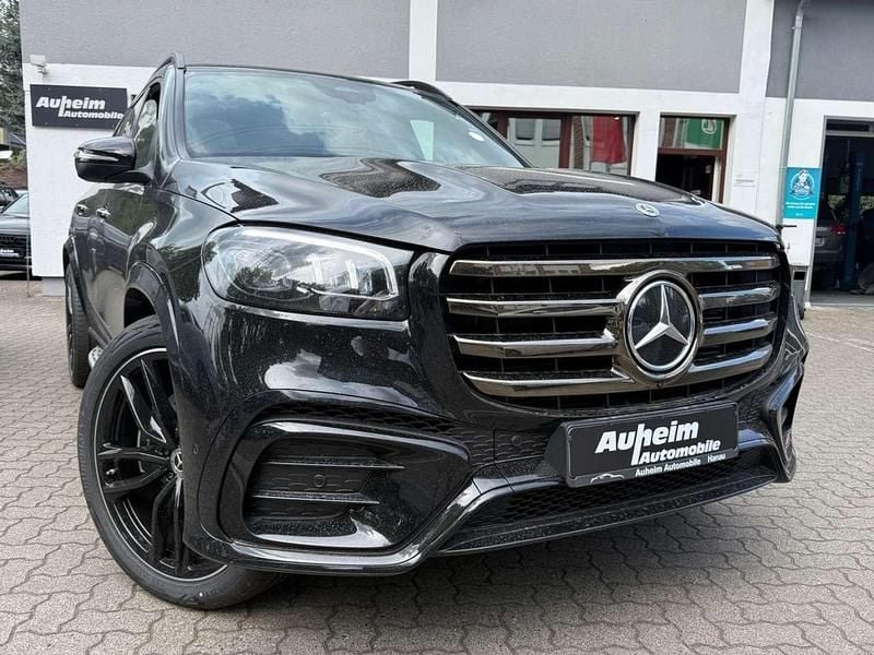 Obsidianschwarz metalliclack Neu 2025 Mercedes GLS450 SUV | 127.925 € (Superpreis) - Bild 1/4