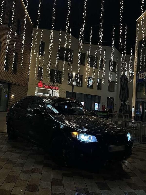 Gebraucht BMW 316 116 PS (85 kW) 2011 Schwarz Limousine