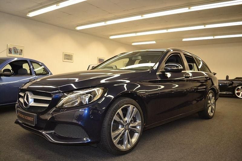 Blau Gebraucht 2015 Mercedes C220 Limousine | 10.990 € (Superpreis) - Bild 1/4