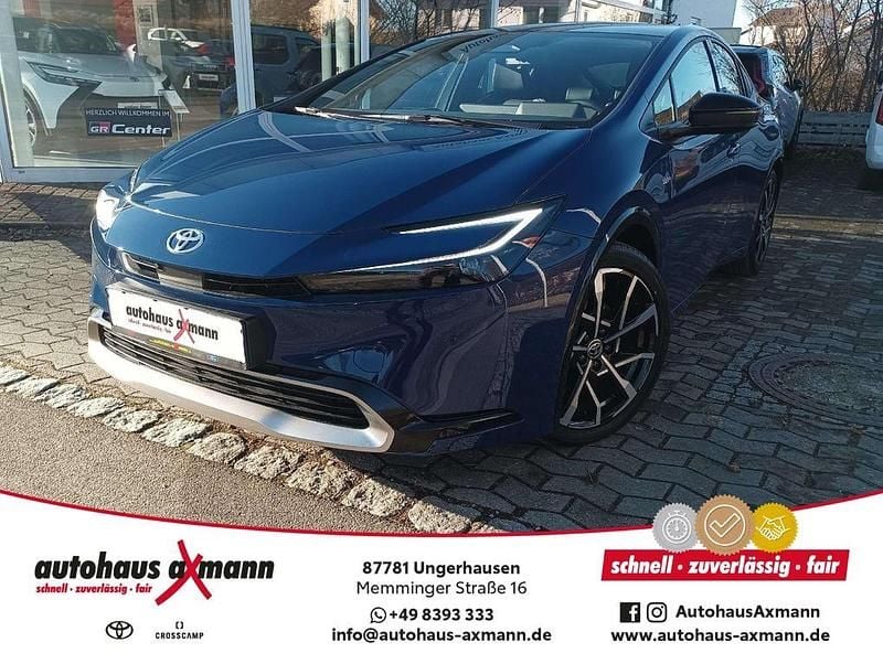 Darkblue Neu 2026 Toyota Prius Plug-in Hybrid Advance Kleinwagen | 52.740 € - Bild 1/4