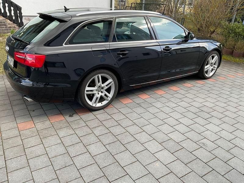 Gebraucht Audi A6 Allroad S-Line 204 PS (150 kW) 2013 Schwarz Kombi