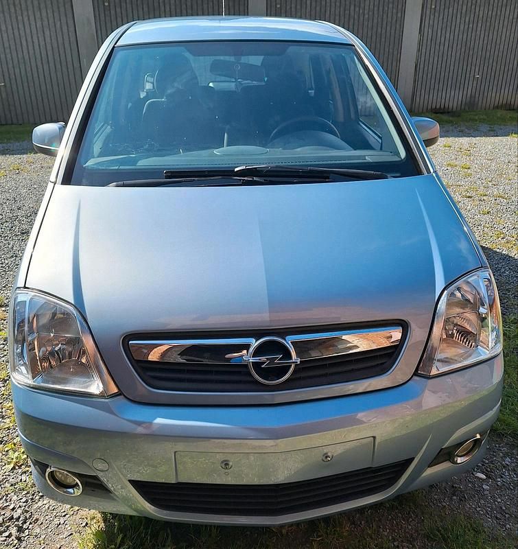 Blau Gebraucht 2007 Opel Meriva Van / Kleinbus | 1.450 € (Guter Preis) - Bild 1/4