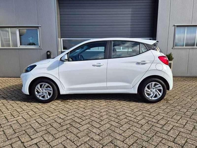 Neu Hyundai i10 Select 63 PS (46 kW) 2025 Other Kleinwagen