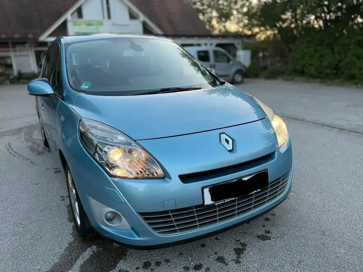 Gebraucht Renault Scenic E-Tech 135 PS (99 kW) 2009 Blau Limousine
