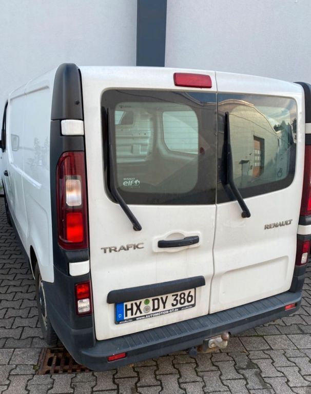 Weiß Gebraucht 2016 Renault Trafic Van | 10.899 € (Fairer Preis) - Bild 1/4