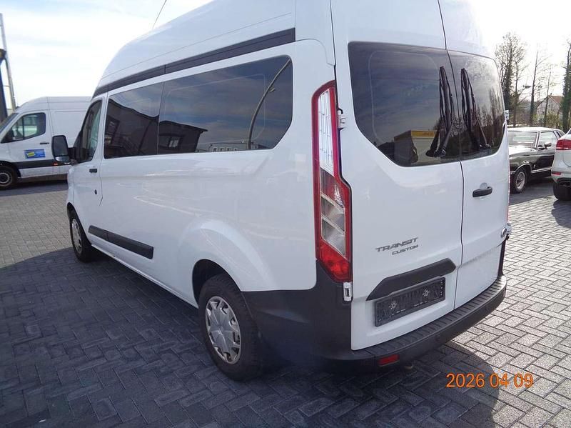 Gebraucht Ford Tourneo Trend 131 PS (96 kW) 2017 Frostweiß Van / Kleinbus