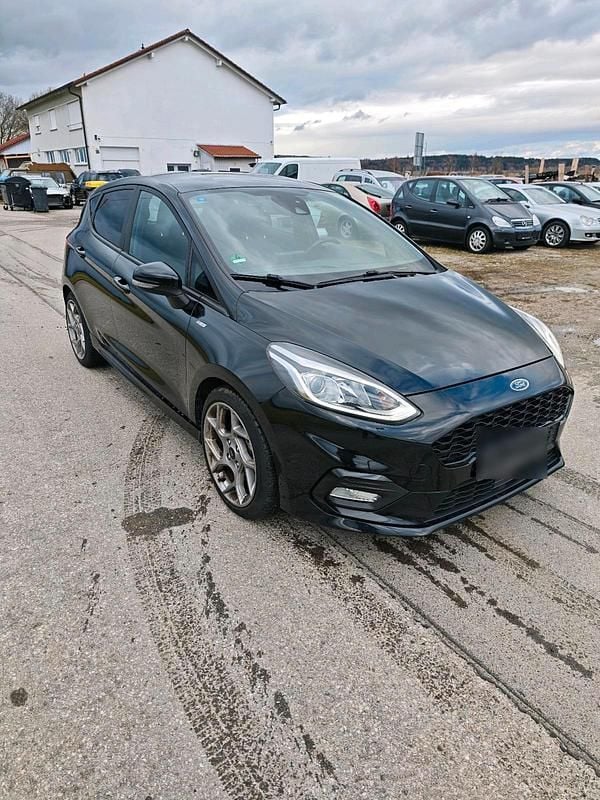 Gebraucht Ford Fiesta ST-Line 125 PS (91 kW) 2017 Schwarz Kleinwagen