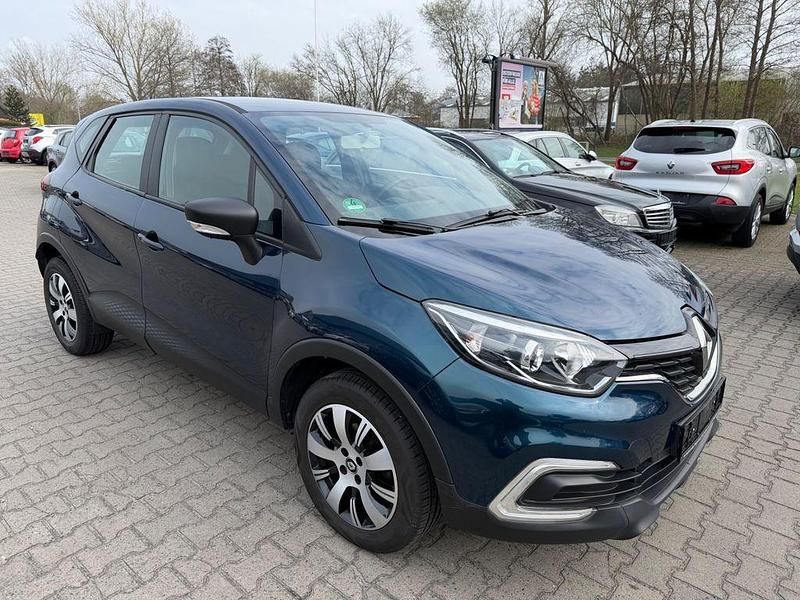 Gebraucht Renault Captur Life 90 PS (66 kW) 2018 Blau SUV