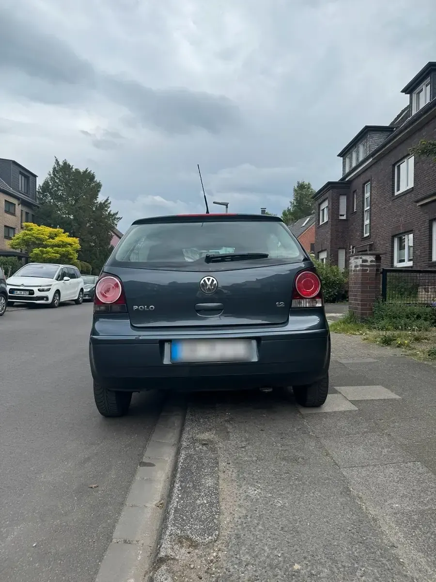 Gebraucht VW Polo 69 PS (50 kW) 2007 Blau Kleinwagen