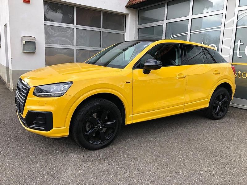 Gebraucht Audi Q2 S-Line 150 PS (110 kW) 2017 Gelb SUV