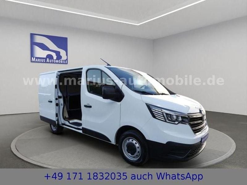 Weiß Gebraucht 2023 Renault Trafic Van / Kleinbus | 22.950 € (Superpreis) - Bild 1/4
