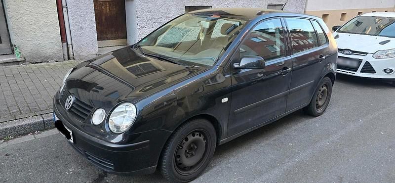 Gebraucht VW Polo 60 PS (44 kW) 2002 Schwarz Kleinwagen