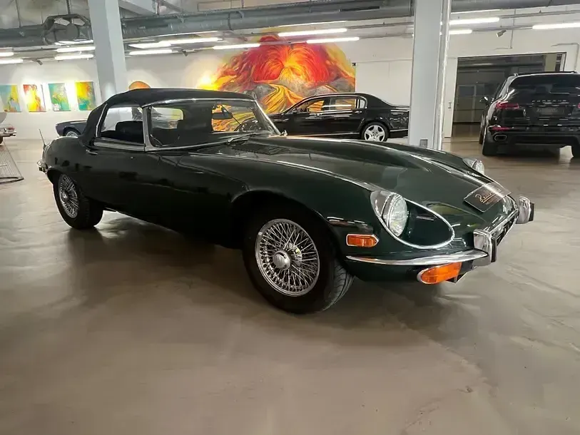 Käytetty Jaguar E-Type 271 HP (199 kW) 1972 Vihreä Avoauto