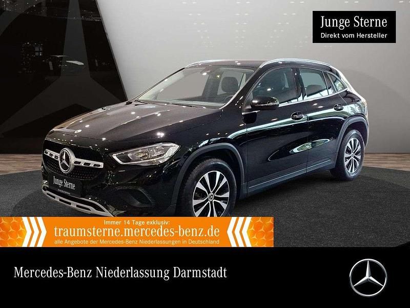 Schwarz Gebraucht 2022 Mercedes GLA200 Style SUV | 30.990 € (Superpreis) - Bild 1/3