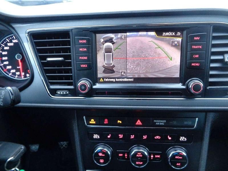 Gebraucht Seat Leon FR 150 PS (110 kW) 2015 "lima" grün Coupé