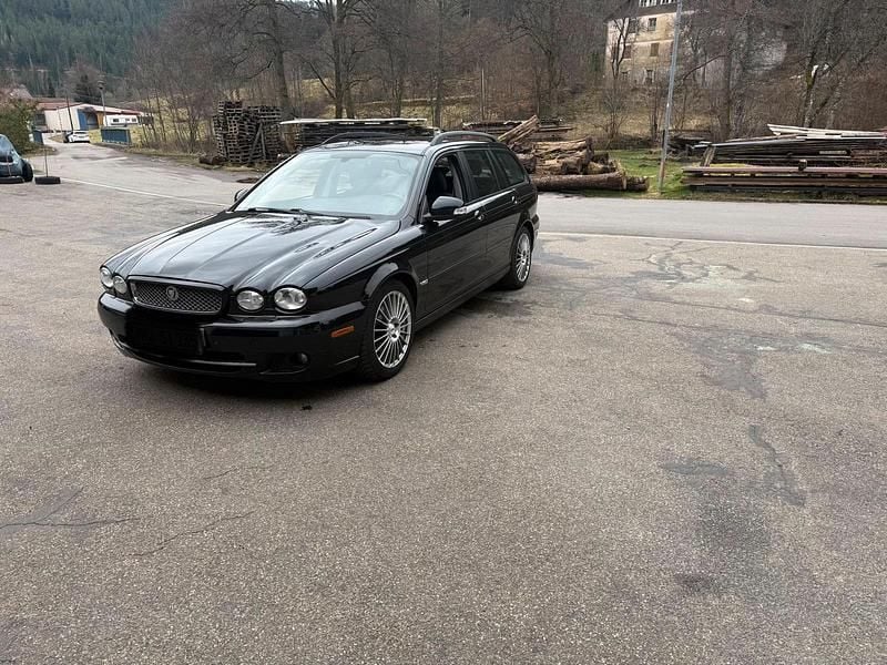 Gebraucht Jaguar X-type 150 PS (110 kW) 2008 Schwarz Kombi