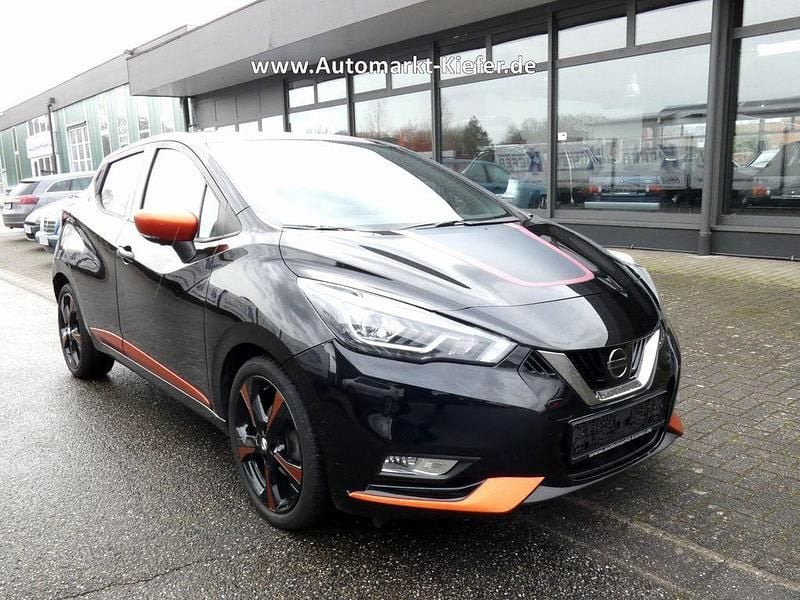 Gebraucht Nissan Micra Tekna 90 PS (66 kW) 2017 Schwarz Kleinwagen