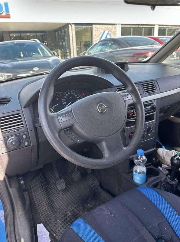 Gebraucht Opel Meriva Enjoy 87 PS (63 kW) 2003 Van / Kleinbus