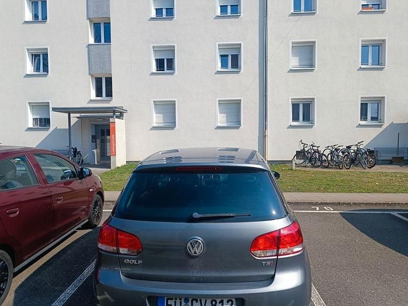 Gebraucht VW Golf VII Match 122 PS (89 kW) 2012 Grau Limousine