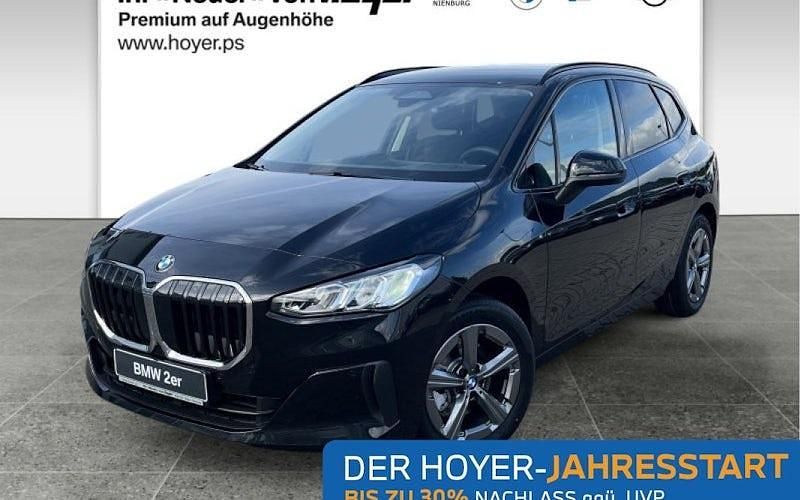 Neu BMW 218 Shadowline 136 PS (100 kW) 2025 Schwarz Kombi
