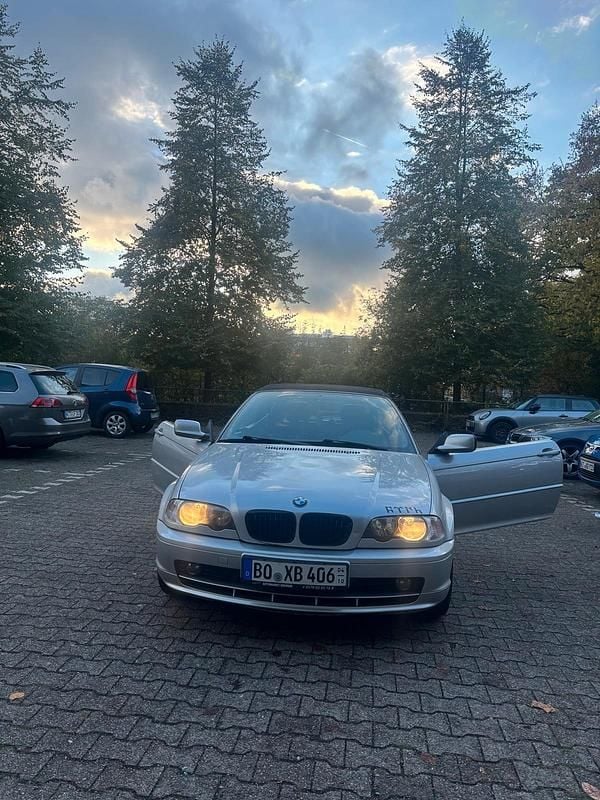Silber Gebraucht 2000 BMW 325 Cabriolet Cabrio | 5.000 € (Superpreis) - Bild 1/4